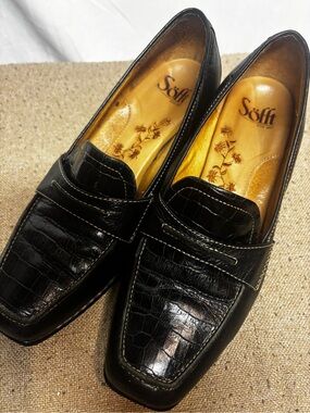 Sofft Women’s Black Leather Penny Loafer croc heels comfort shoes size 9